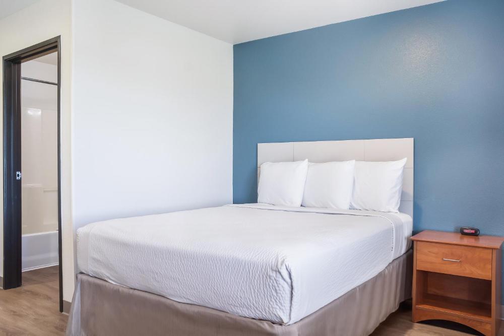 One Double Bed interior